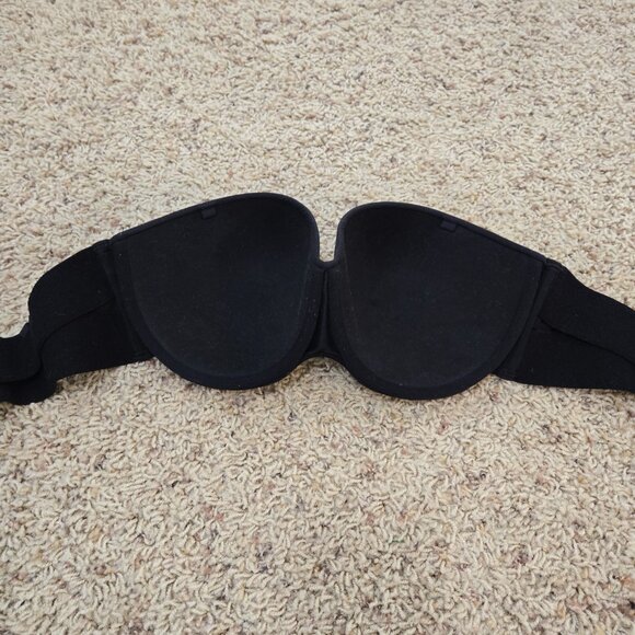 Victoria Secret Strapless Bra Black 36 D w/Underwire Body by Victoria - Picture 2 of 7